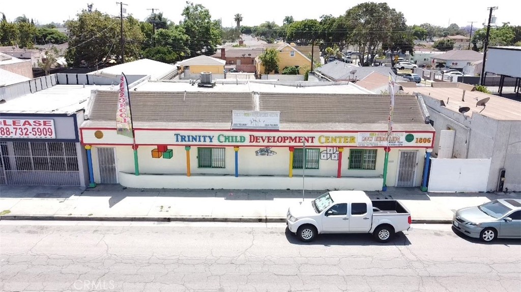 1806 E Compton Boulevard
