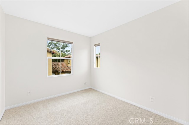 Detail Gallery Image 18 of 28 For 216 Coral Rose, Irvine,  CA 92603 - 2 Beds | 2/1 Baths