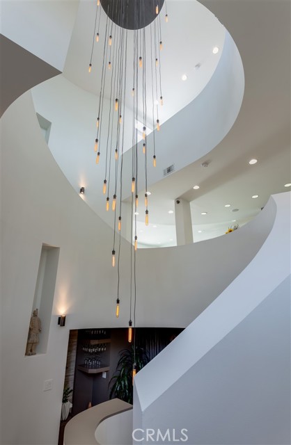 Detail Gallery Image 8 of 30 For 808 N La Jolla Ave, Los Angeles,  CA 90046 - 3 Beds | 3/1 Baths