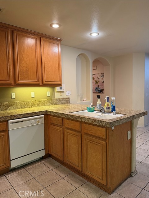 Detail Gallery Image 16 of 33 For 51900 Avenida Madero, La Quinta,  CA 92253 - 4 Beds | 2 Baths