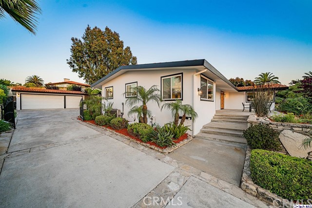 1404 Via Gabriel, Palos Verdes Estates, California 90274, 3 Bedrooms Bedrooms, ,2 BathroomsBathrooms,Residential,Sold,Via Gabriel,320001858