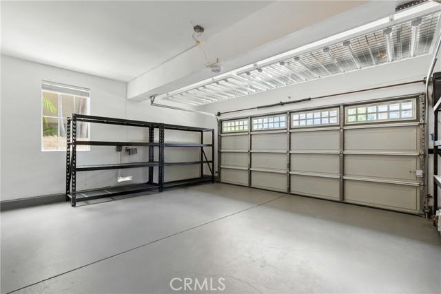 Detail Gallery Image 22 of 25 For 173 Parkside Dr, Simi Valley,  CA 93065 - 4 Beds | 2/1 Baths