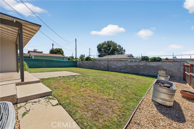Detail Gallery Image 33 of 41 For 720 Toluca, Pomona,  CA 91767 - 3 Beds | 1/1 Baths