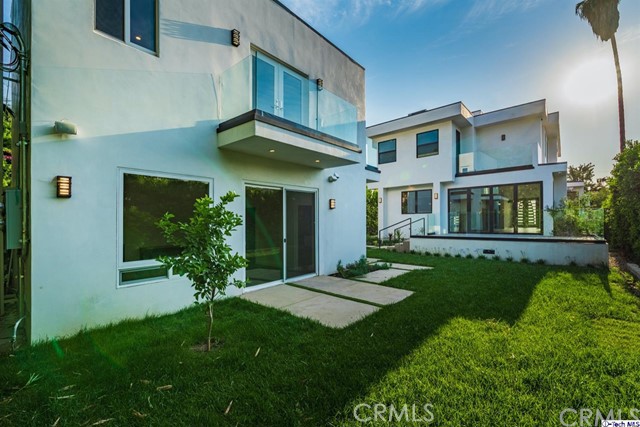 4 Bed Home for Sale in Los Angeles, California