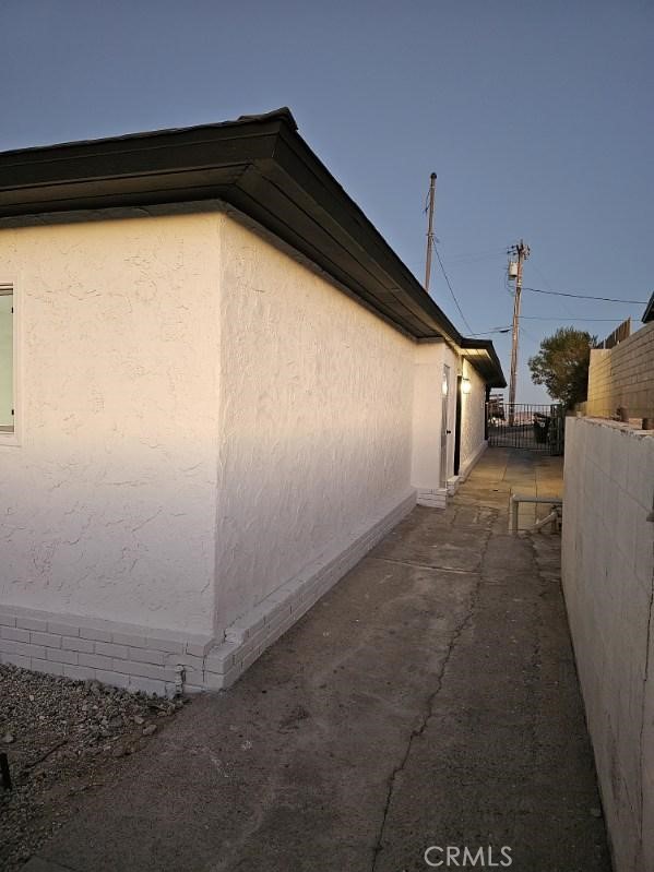 Detail Gallery Image 6 of 44 For 445 Highland Ave, Barstow,  CA 92311 - 5 Beds | 2 Baths