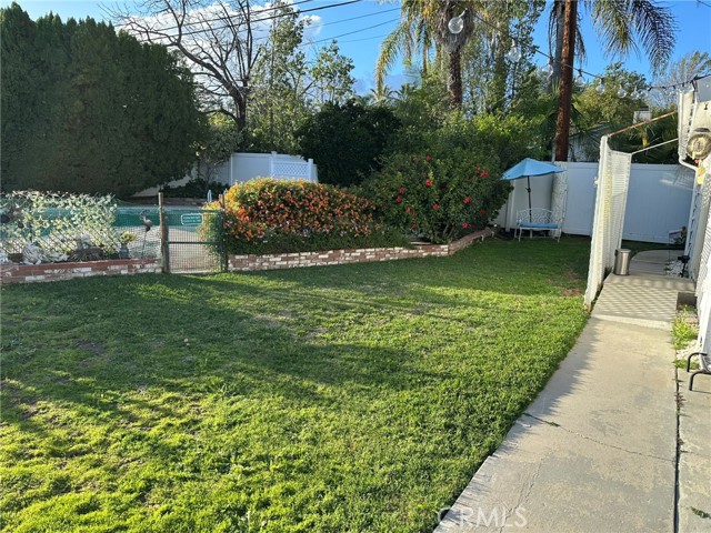 Detail Gallery Image 5 of 8 For 22901 Leonora Dr, Woodland Hills,  CA 91367 - 3 Beds | 1/1 Baths