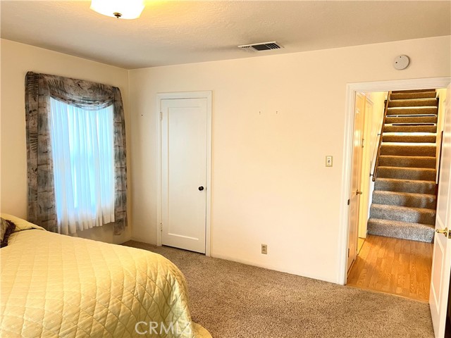Detail Gallery Image 15 of 38 For 5712 Shepard Ave, Sacramento,  CA 95819 - 3 Beds | 2 Baths