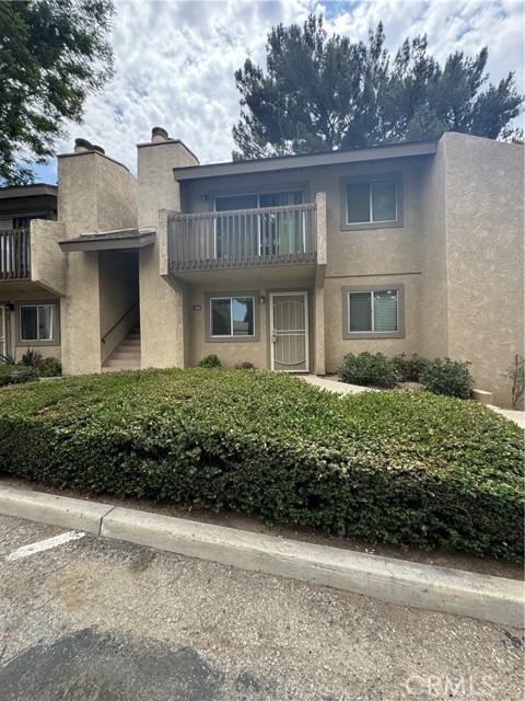 1251 S Meadow Lane, Colton CA: https://media.crmls.org/medias/f9b9f495-9093-46af-ae56-b9c1d367800f.jpg