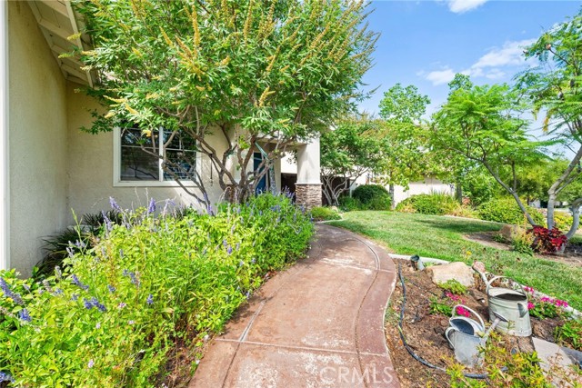 33335 Fox Road, Temecula CA: https://media.crmls.org/medias/f9bac207-2306-441c-a785-5ac99866fbba.jpg
