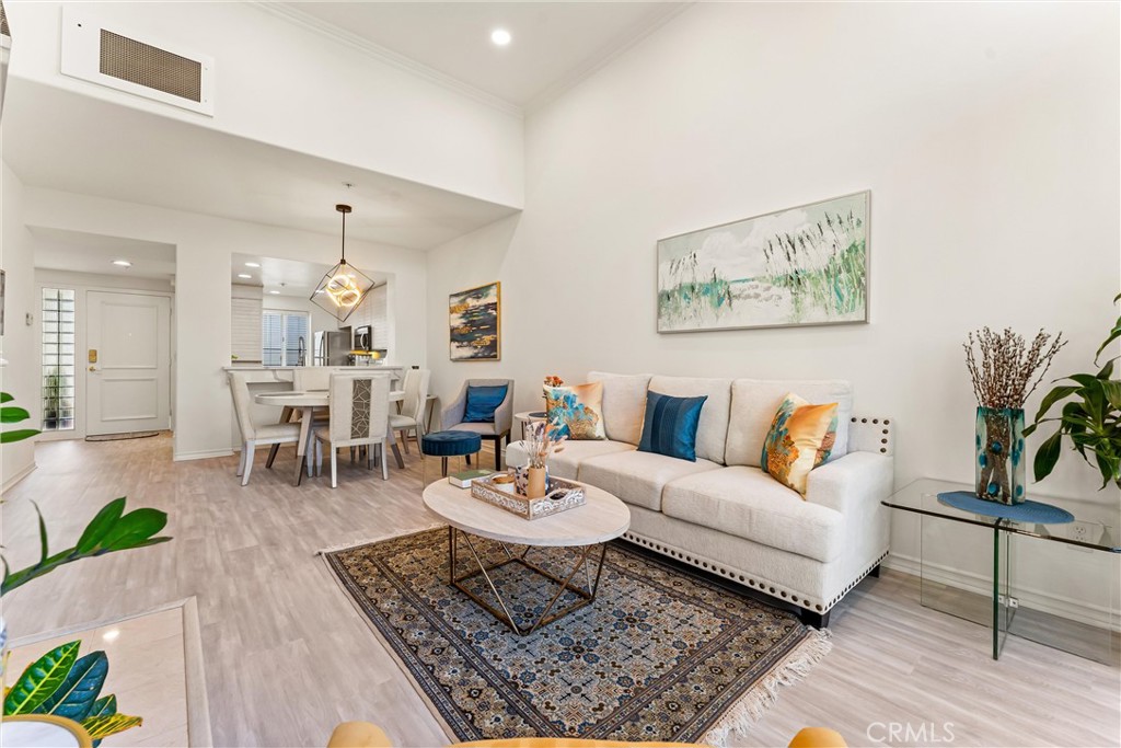 F9bcf5c3 5c1b 4649 B6c3 828f0287af72