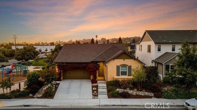 235 Haven Court, Arroyo Grande CA: https://media.crmls.org/medias/f9bd2db5-2f83-461d-9339-edc1d7ba45f2.jpg