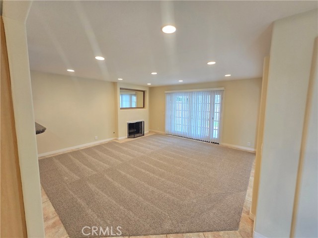 Detail Gallery Image 2 of 33 For 10362 Shalom Dr, Huntington Beach,  CA 92646 - 4 Beds | 2 Baths