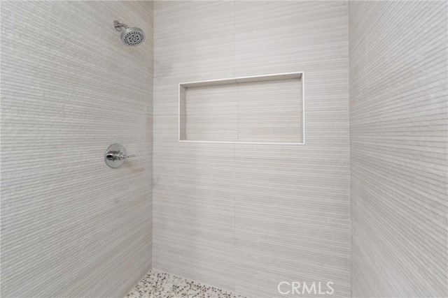 343 W Orchard Street, Rialto CA: https://media.crmls.org/medias/f9c01ffc-7235-4da7-b3df-88423eb3f9ce.jpg