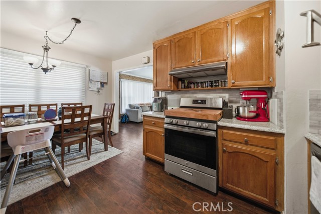 Detail Gallery Image 9 of 20 For 2026 Shasta St, Mojave,  CA 93501 - 3 Beds | 1/1 Baths