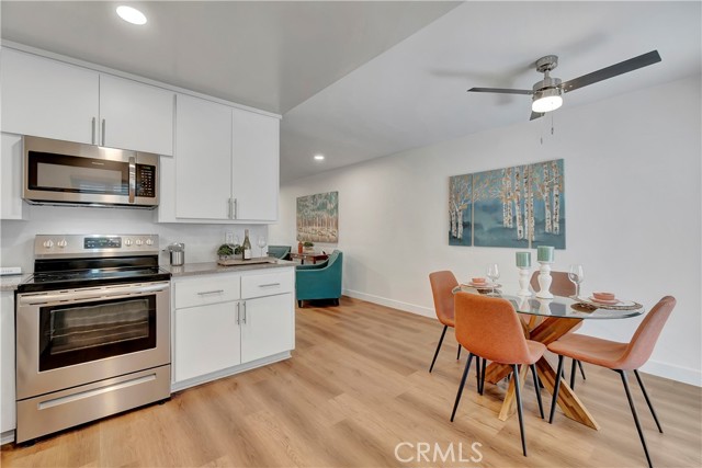 Detail Gallery Image 13 of 27 For 444 Obispo Ave #201,  Long Beach,  CA 90814 - 1 Beds | 1 Baths