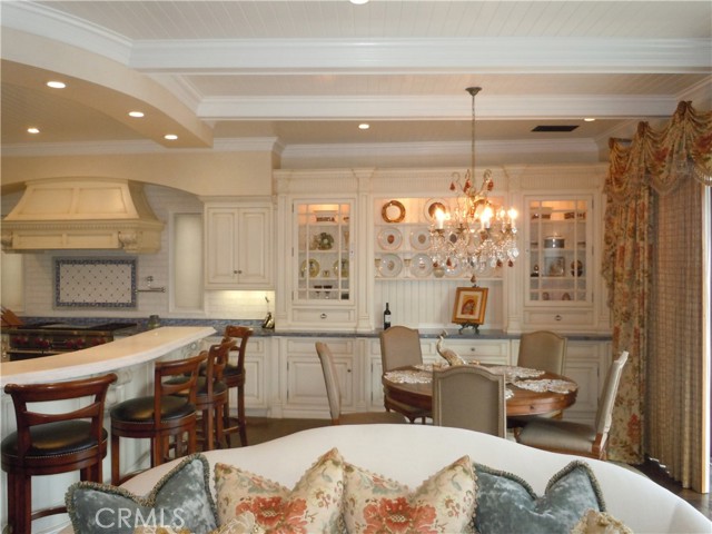 59 Rivo Alto Canal, Long Beach CA: https://media.crmls.org/medias/f9c2057c-a097-446f-9af3-1acfc196ec07.jpg