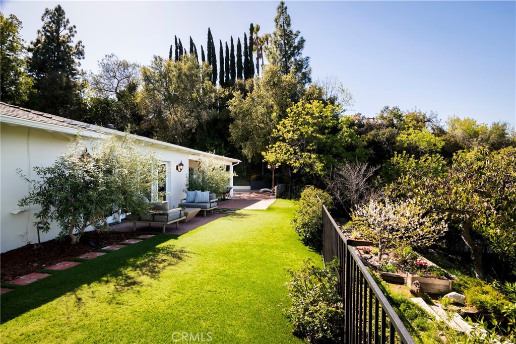 3723 Scadlock LaneSherman Oaks img 20