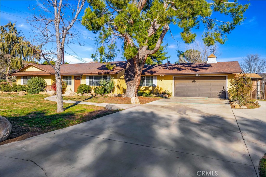 MLS #SR25262351 image #1