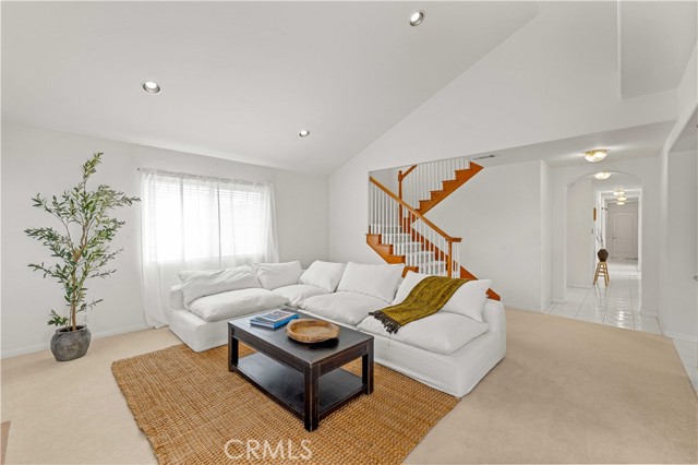 Detail Gallery Image 17 of 69 For 5558 N Charlotte Ave, San Gabriel,  CA 91776 - 5 Beds | 3/1 Baths