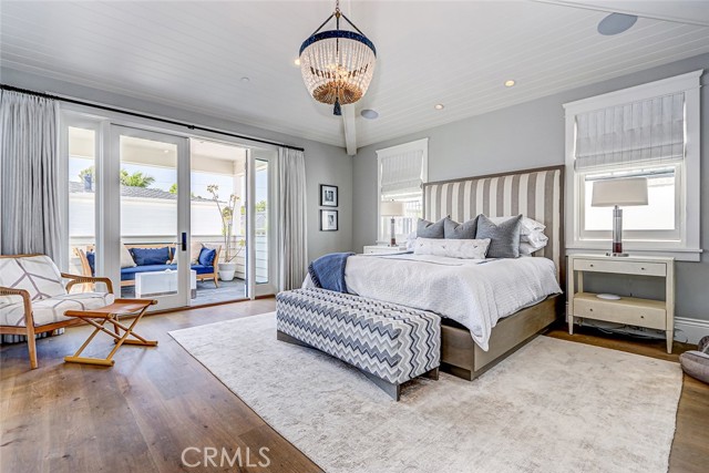 Detail Gallery Image 29 of 35 For 569 33rd, Manhattan Beach,  CA 90266 - 6 Beds | 5/1 Baths