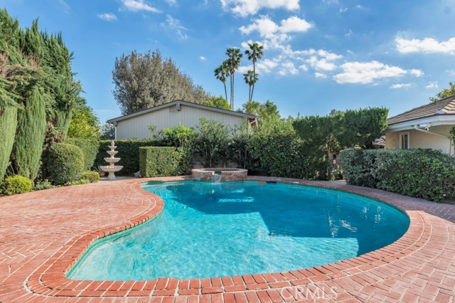 Detail Gallery Image 40 of 57 For 10132 Hadley, Northridge,  CA 91324 - 4 Beds | 3 Baths