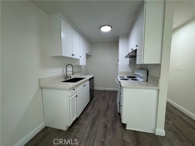 486 N Oak Street, Orange CA: https://media.crmls.org/medias/f9c53f82-690f-4a53-a342-7f50c88923a7.jpg
