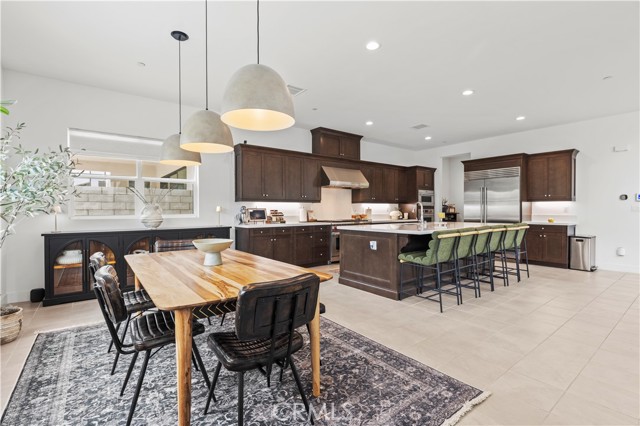 Detail Gallery Image 15 of 74 For 27526 Elderberry Dr, Valencia,  CA 91381 - 5 Beds | 5/1 Baths