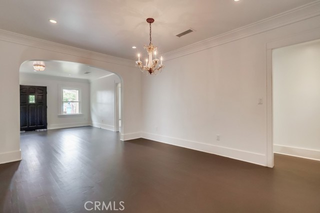 234 Ximeno Avenue, Long Beach CA: https://media.crmls.org/medias/f9c5b5be-7e53-4e10-84f6-22ee1dc36ba5.jpg