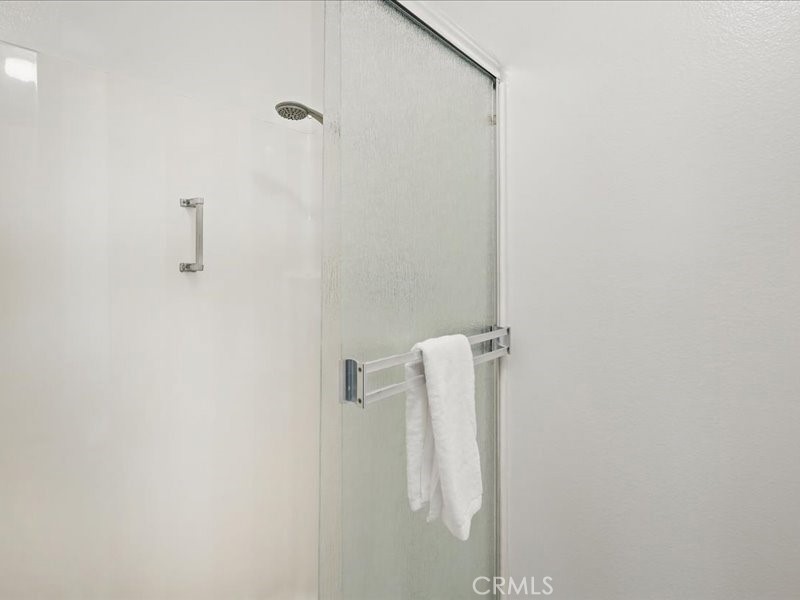 https://media.crmls.org/medias/f9c7d3cf-63c2-4eef-8b9d-17e7d0ae0565.jpg?preset=X-Large