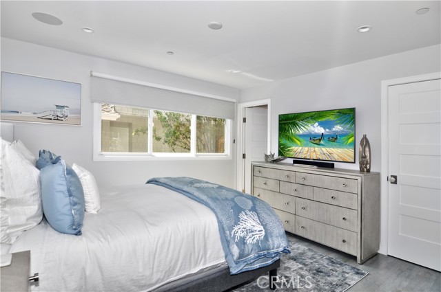 Detail Gallery Image 14 of 34 For 166 Fairview, Laguna Beach,  CA 92651 - 3 Beds | 3 Baths