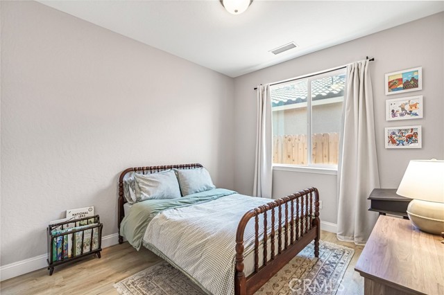 1206 Bristlecone Drive, Madera CA: https://media.crmls.org/medias/f9c90629-7a2a-4632-9c23-c30aa2f6afc5.jpg