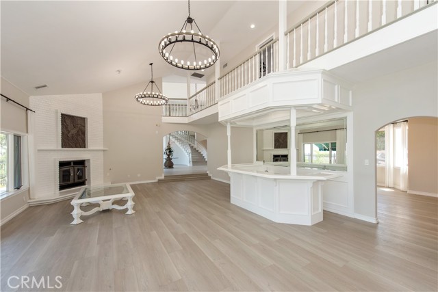 2836 N Kingsgate Drive, Orange CA: https://media.crmls.org/medias/f9c9af7a-2ddd-484e-9866-42c30125d25f.jpg