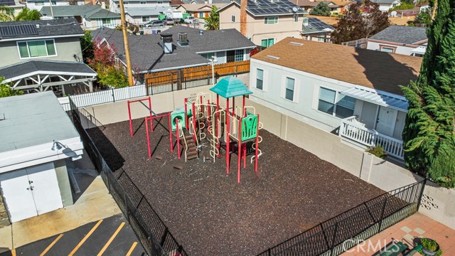 Detail Gallery Image 34 of 36 For 20401 Soledad Canyon #355,  Canyon Country,  CA 91351 - 3 Beds | 2 Baths