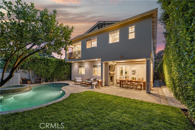 Detail Gallery Image 26 of 33 For 4330 Bellaire Ave, Studio City,  CA 91604 - 5 Beds | 4/1 Baths