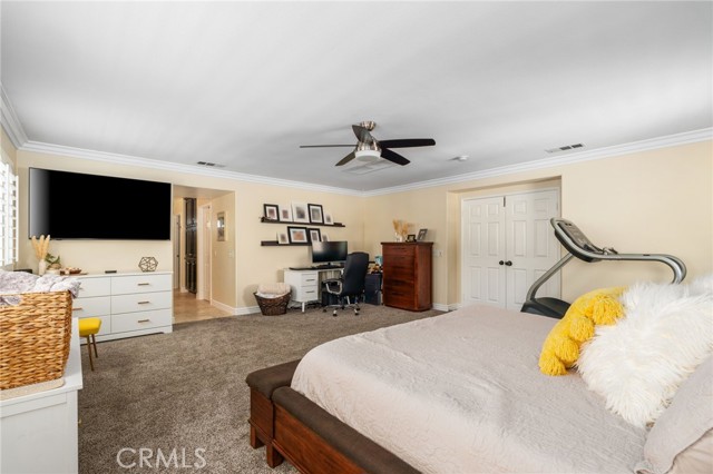 14131 Apple Grove Court, Eastvale CA: https://media.crmls.org/medias/f9cbb104-82e4-4ed0-99e8-426596dc524a.jpg