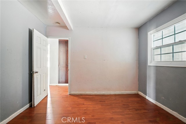 Detail Gallery Image 9 of 39 For 1271 W 19th St, San Bernardino,  CA 92411 - 4 Beds | 2 Baths