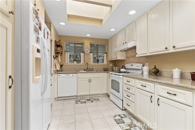 Detail Gallery Image 13 of 53 For 802 Ronda Mendoza #N,  Laguna Woods,  CA 92637 - 2 Beds | 2 Baths