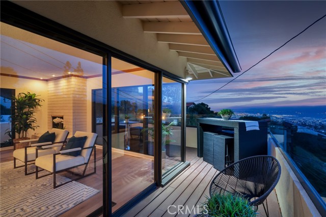 6301 Via Ciega, Rancho Palos Verdes, California 90275, 4 Bedrooms Bedrooms, ,2 BathroomsBathrooms,Residential,Sold,Via Ciega,PV21104706