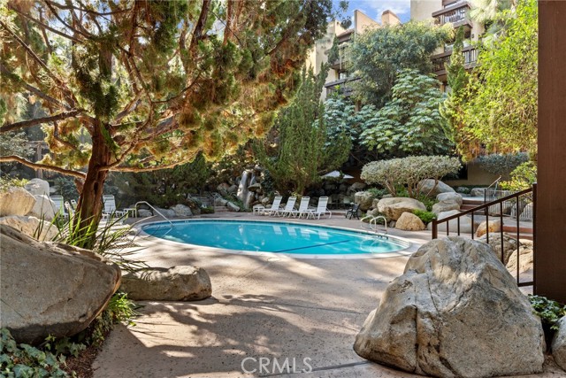 Detail Gallery Image 29 of 35 For 1655 Clark Ave #331,  Long Beach,  CA 90815 - 2 Beds | 2 Baths