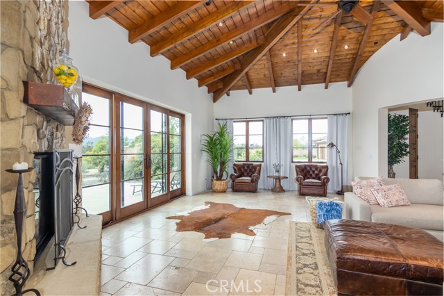 1620 Luse Tank Road, Topanga CA: https://media.crmls.org/medias/f9cd54c4-f367-418f-b33d-4888ffb4f76e.jpg