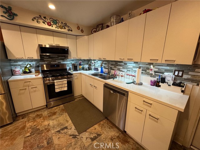 1434 Highland, Duarte CA: https://media.crmls.org/medias/f9cd70ac-a704-4fcc-b7e7-a42425c83411.jpg