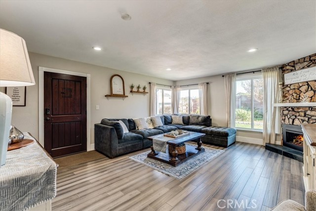 Detail Gallery Image 9 of 66 For 1871 Donna, Los Osos,  CA 93402 - 4 Beds | 2 Baths