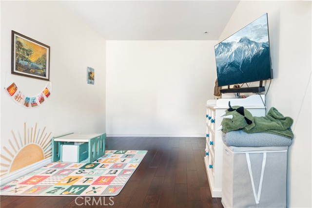 Image 38 of 57 For 11523 Willins