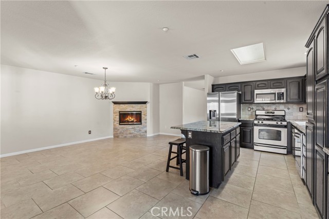 7803 Calle Carrisa Street, Highland CA: https://media.crmls.org/medias/f9cec31d-b732-4f99-ab05-0c04fa0b9b87.jpg