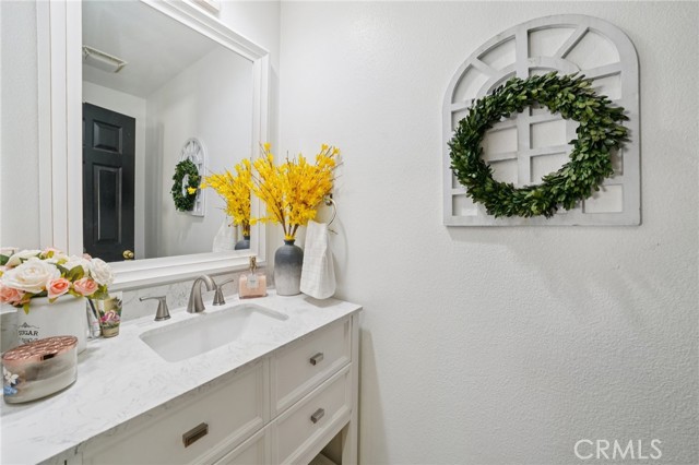 Detail Gallery Image 17 of 35 For 33560 Willow Haven Ln #105,  Murrieta,  CA 92563 - 3 Beds | 3/1 Baths