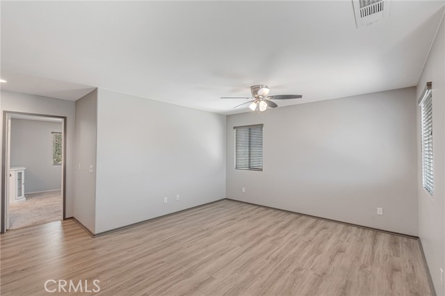 1559 Cabernet Court, San Jacinto CA: https://media.crmls.org/medias/f9cffa8f-a170-4156-9e64-5890afb054e0.jpg