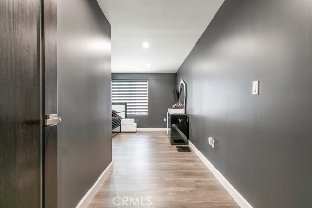 17800 Raymer Street, Sherwood Forest CA: https://media.crmls.org/medias/f9d05baa-7999-4e9f-8c74-b24c64e56b8d.jpg