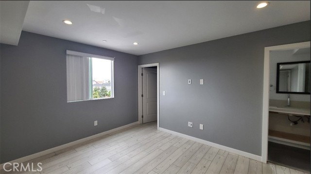 Detail Gallery Image 16 of 23 For 839 E 32nd, Los Angeles,  CA 90011 - 5 Beds | 4 Baths