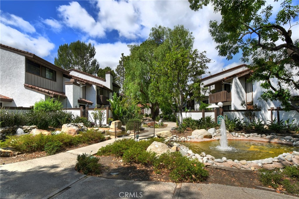 6265 Canoga #53