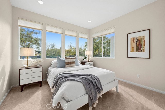 Detail Gallery Image 36 of 75 For 101 Newington, Irvine,  CA 92618 - 4 Beds | 3/1 Baths